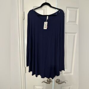 NWT. Navy, super soft shirt from PinkBlush. XL